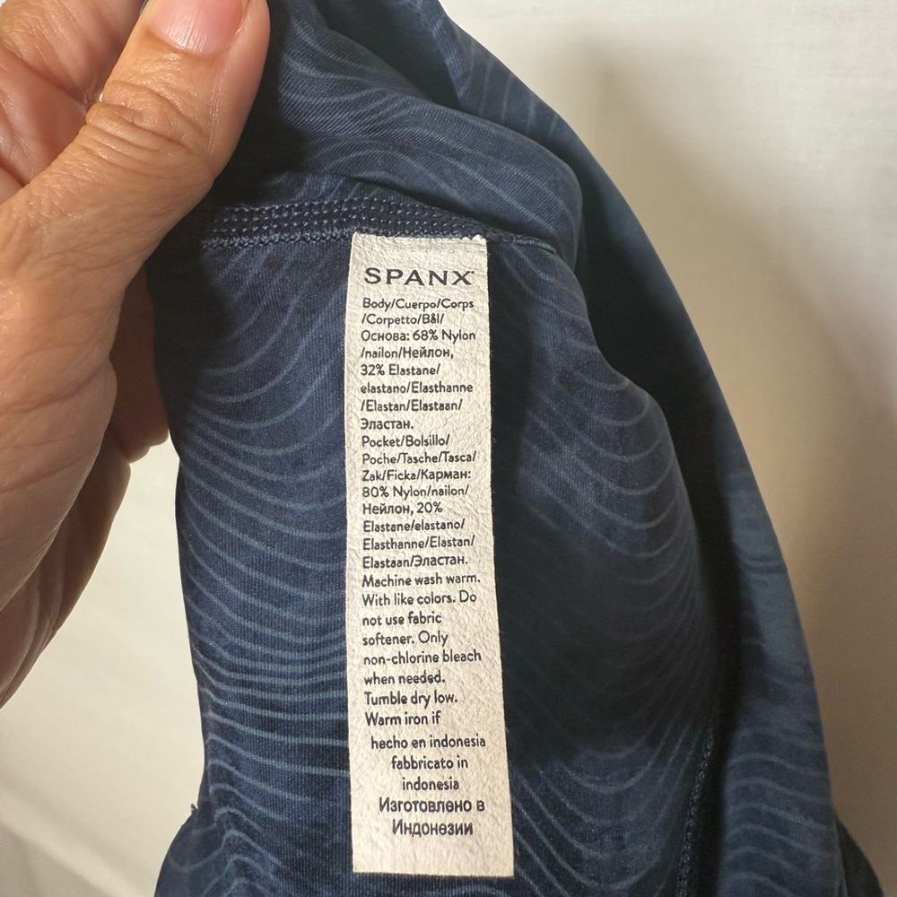 SPANX Blue Patterned Ankle Pants - Picture 4 of 5
